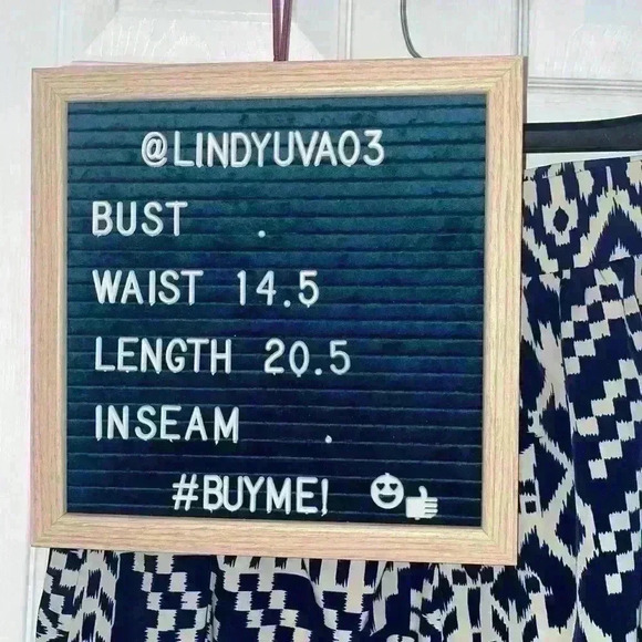 EUC Everly Original Design Boho Skater Short Skirt Size Medium - Picture 4 of 5